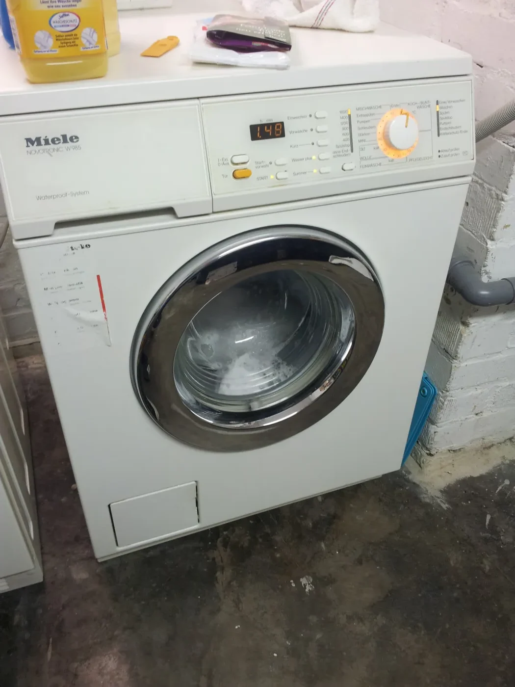 Пральна машина Miele Novotronic W985 — ремонт Miele у Києві від RSM